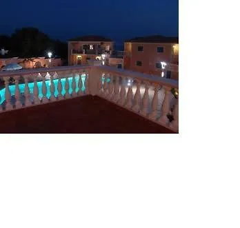Casa Di Luna Λουρδάτα