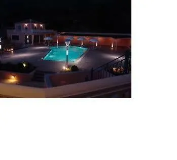 Casa Di Luna Ξενοδοχείο με διαμερίσματα *