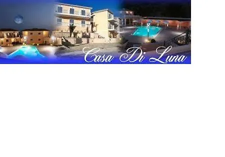 Casa Di Luna Ξενοδοχείο με διαμερίσματα *