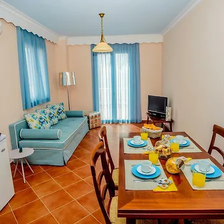 Ξενοδοχείο με διαμερίσματα Casa Di Luna Λουρδάτα
